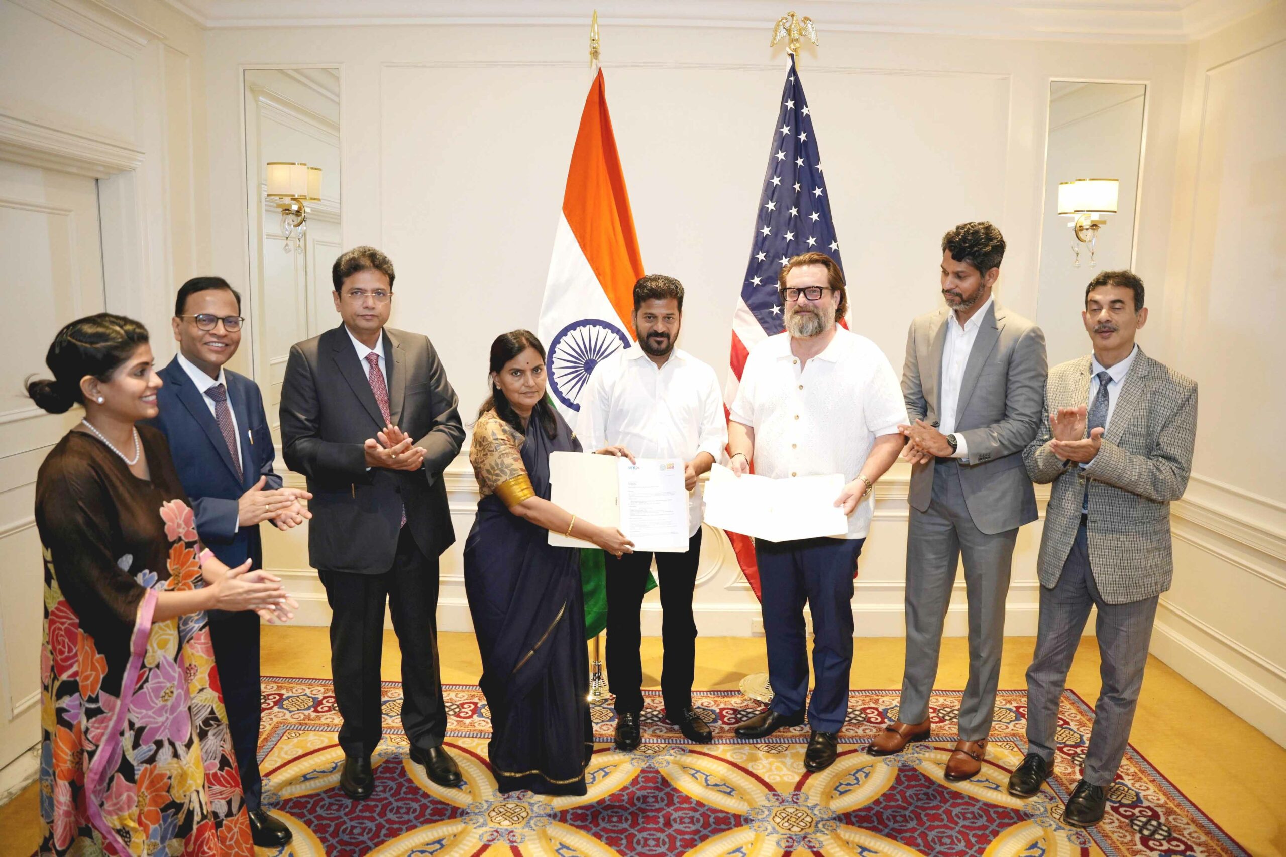 Phani Karra and Greg Walsh of Walsh Karra Holdings met CM Revanth Reddy and Minister Sridhar Babu (2)